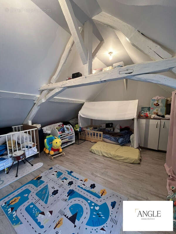 Maison à BEAUMONT-SUR-SARTHE