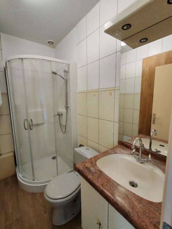 Appartement  2 pièce(s) 42 m2 CENTRE VILLE PROCHE GARE - photo 4