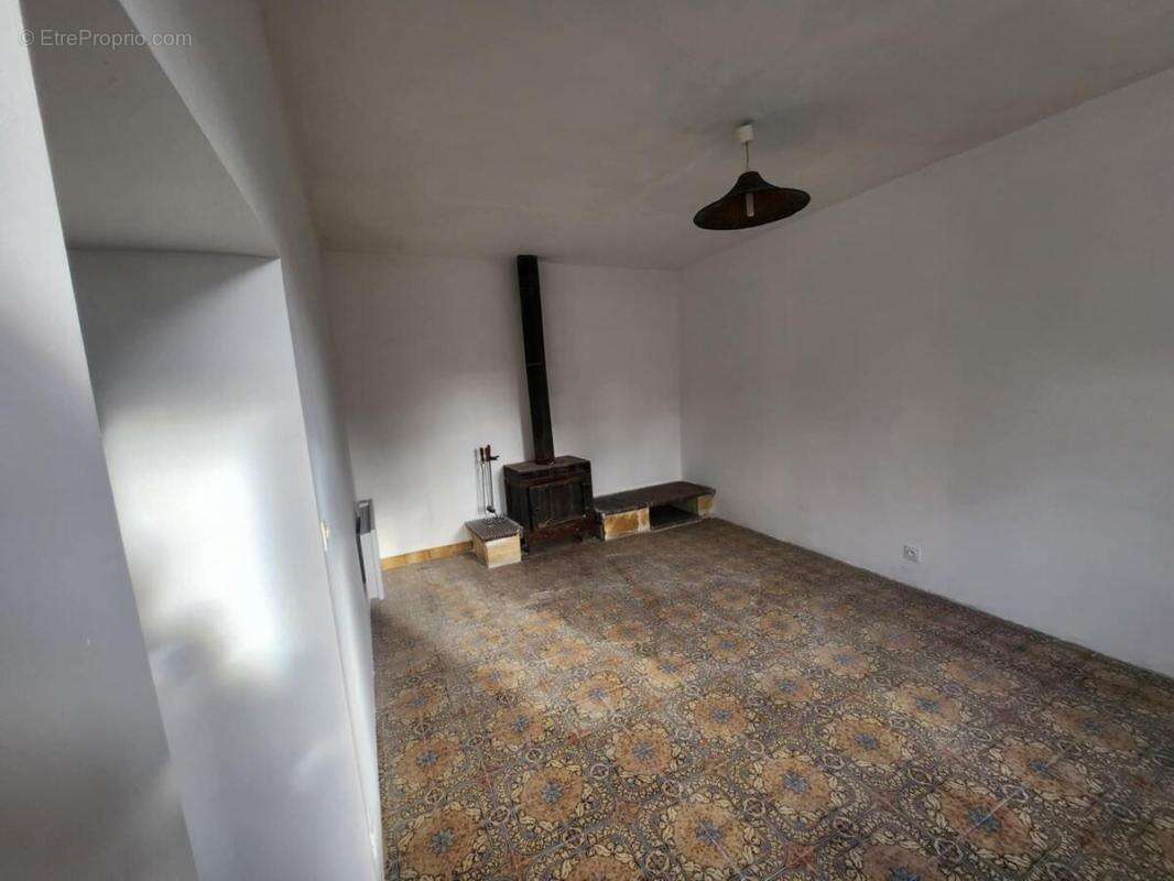 Maison à BETHISY-SAINT-MARTIN