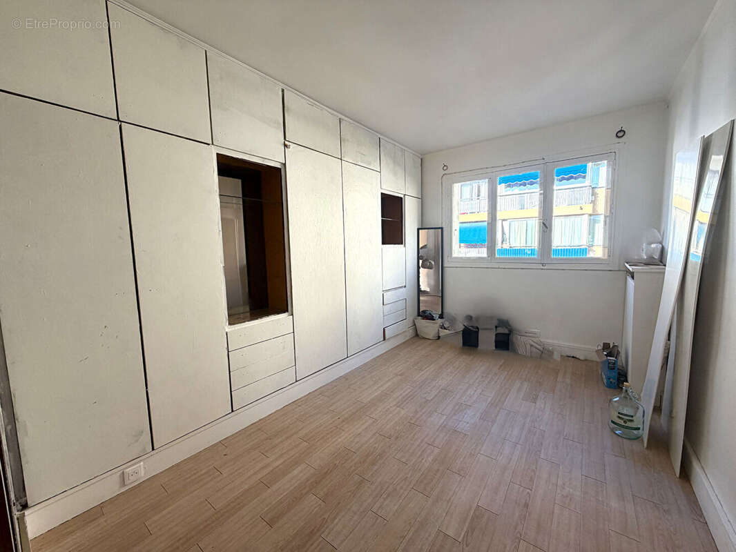 Appartement à MANDELIEU-LA-NAPOULE