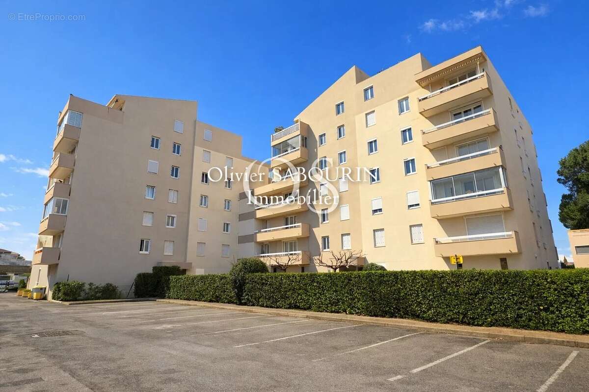 Appartement à FREJUS
