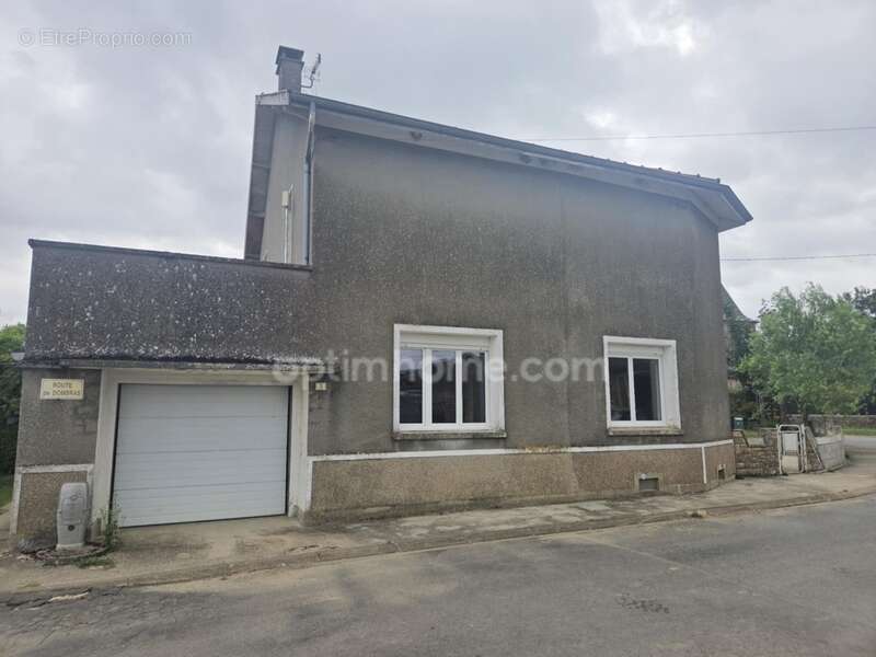 Maison à DELUT