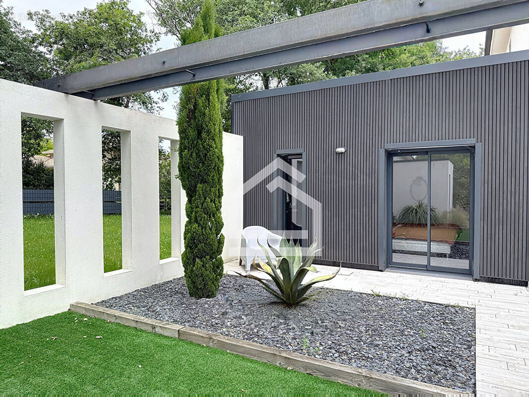 Maison à SAINT-AUBIN-DE-MEDOC