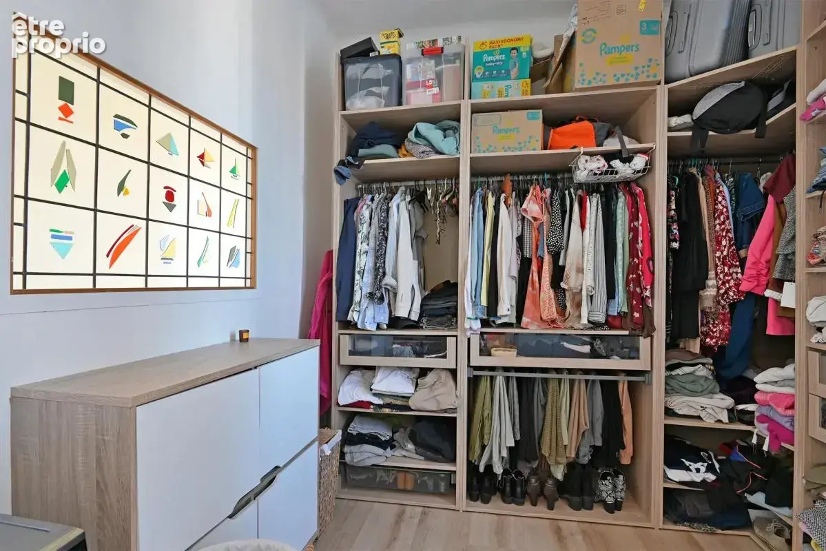 Appartement de 4 pièces de 97 m² à Nîmes - photo 10