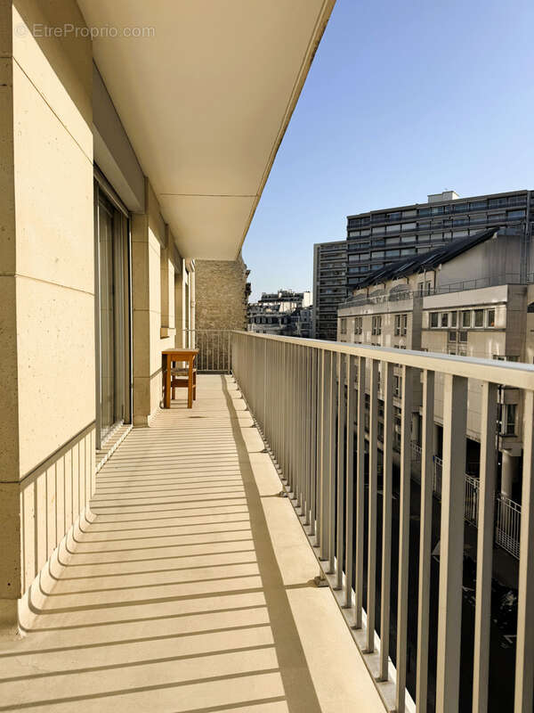 Appartement à PARIS-12E