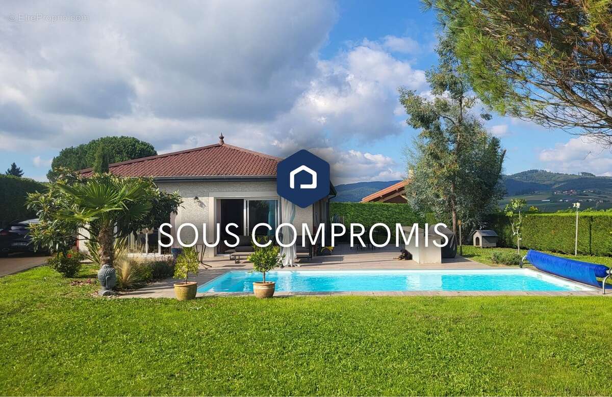 Maison à PONTCHARRA-SUR-TURDINE