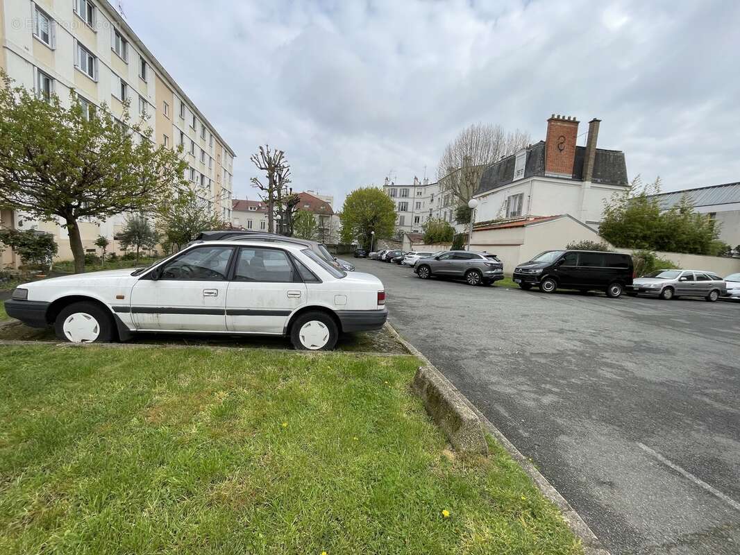 Appartement à NANTERRE