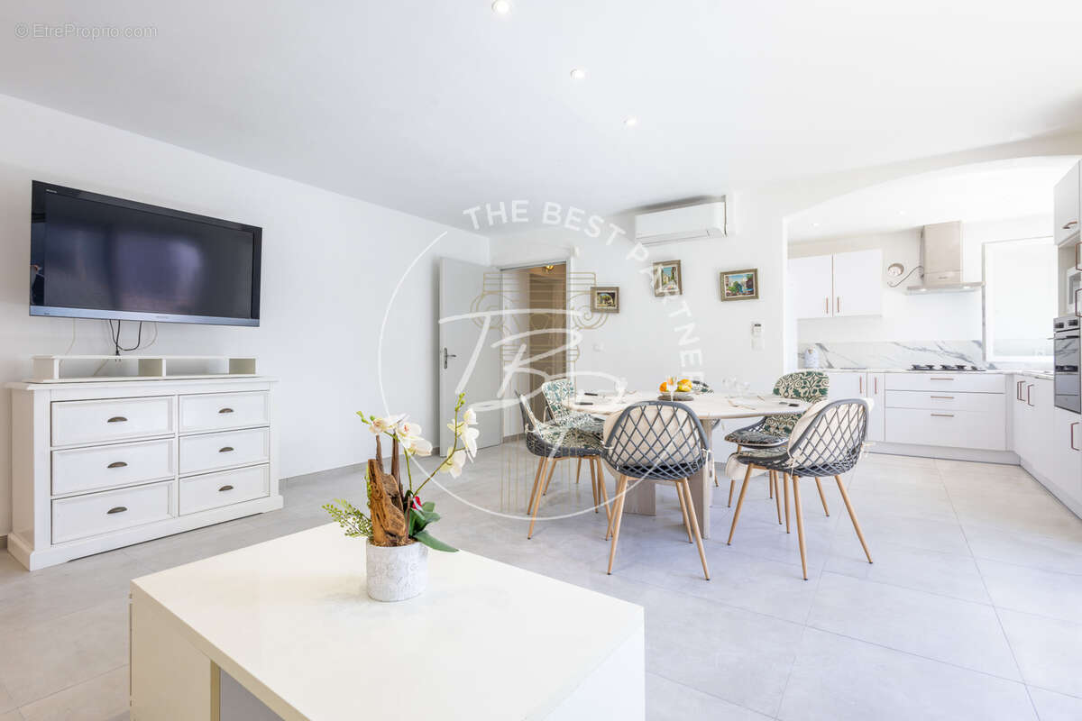 Maison à VALRAS-PLAGE