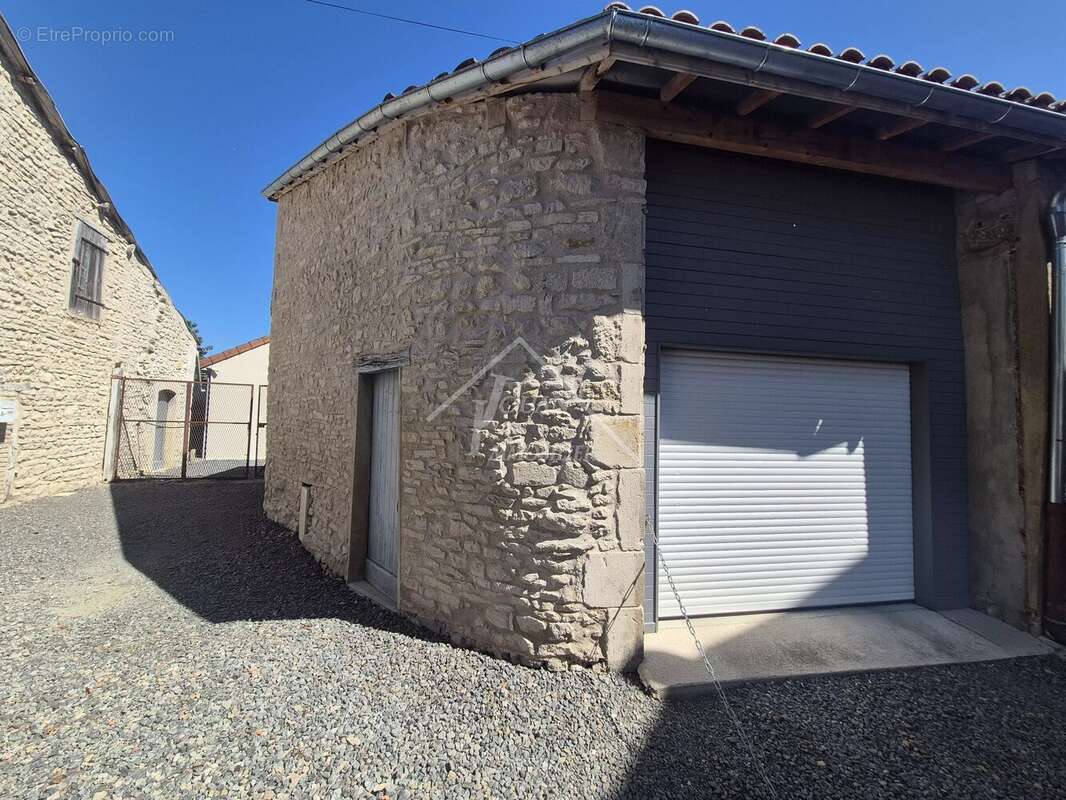 Maison à GANNAT