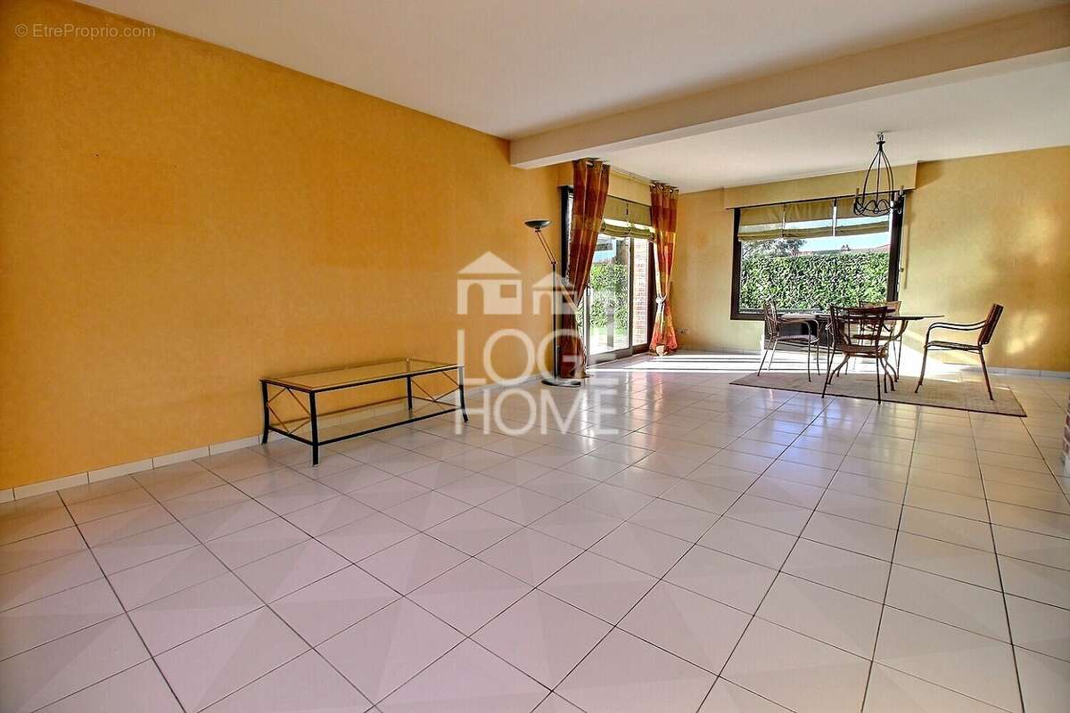 Maison à LYS-LEZ-LANNOY