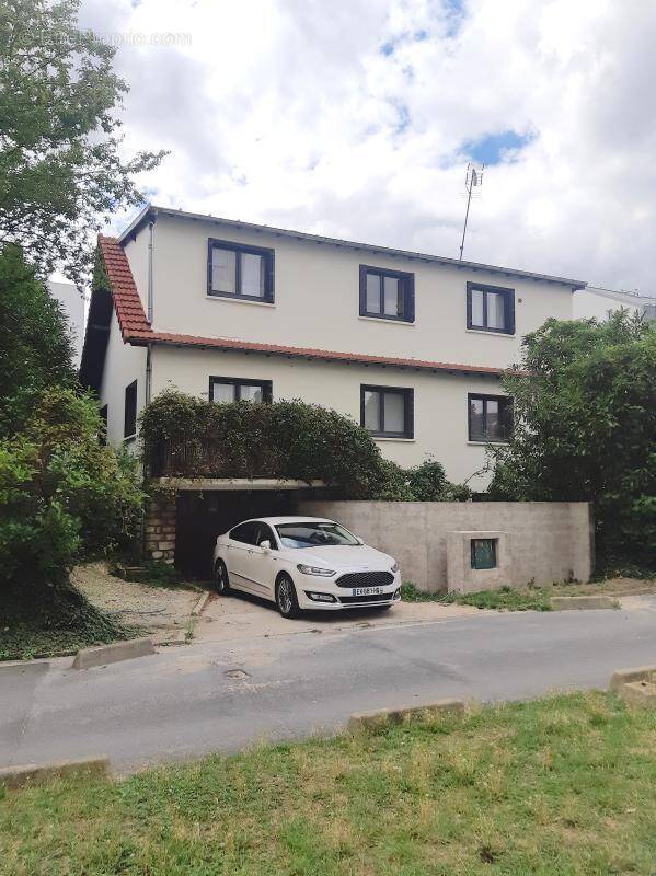 Maison à CHAMPIGNY-SUR-MARNE