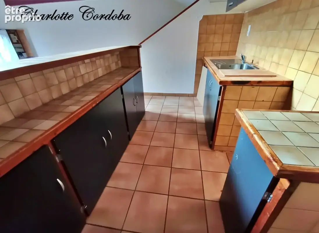 Maison de charme à 50 m du Lot avec mezzanine et terrasse - photo 4