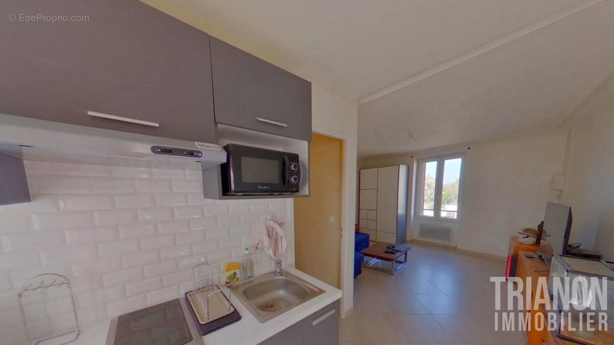 Commerce à TRIEL-SUR-SEINE