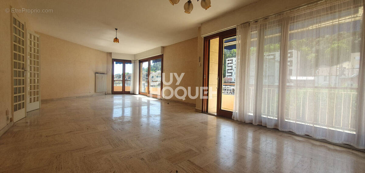 Appartement à VALS-LES-BAINS