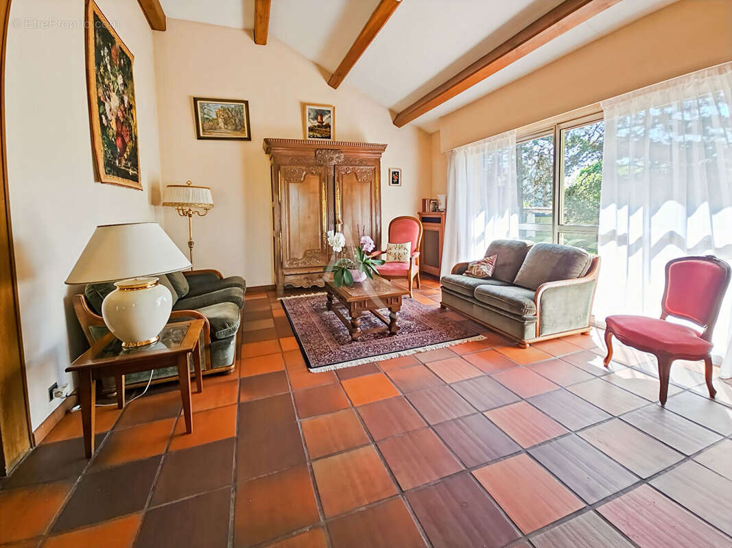 Maison à AUVERS-SUR-OISE