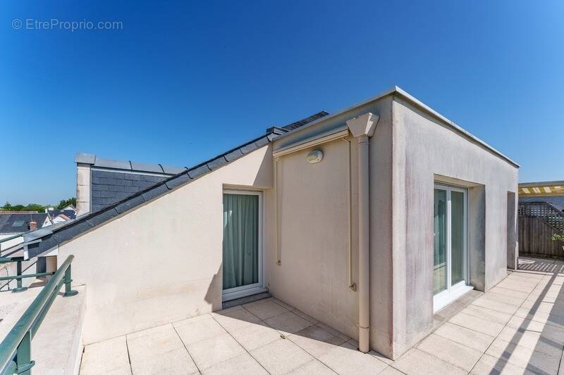 Appartement à SAINT-CYR-SUR-LOIRE