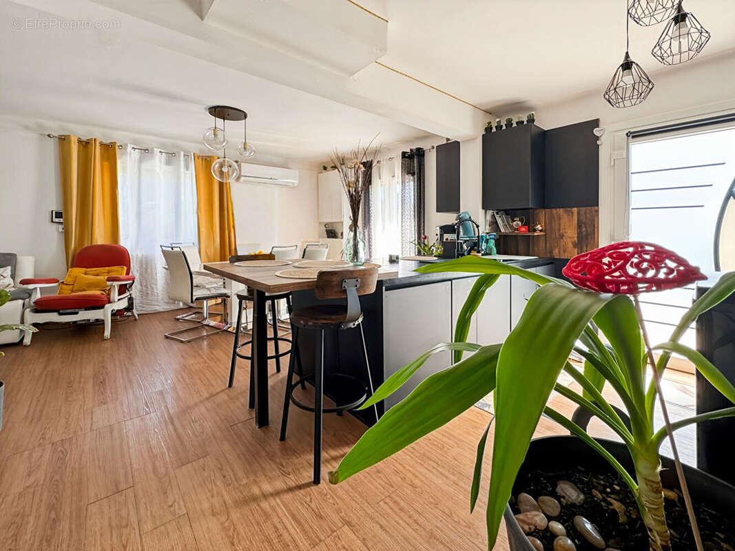 Maison à BEDARRIDES