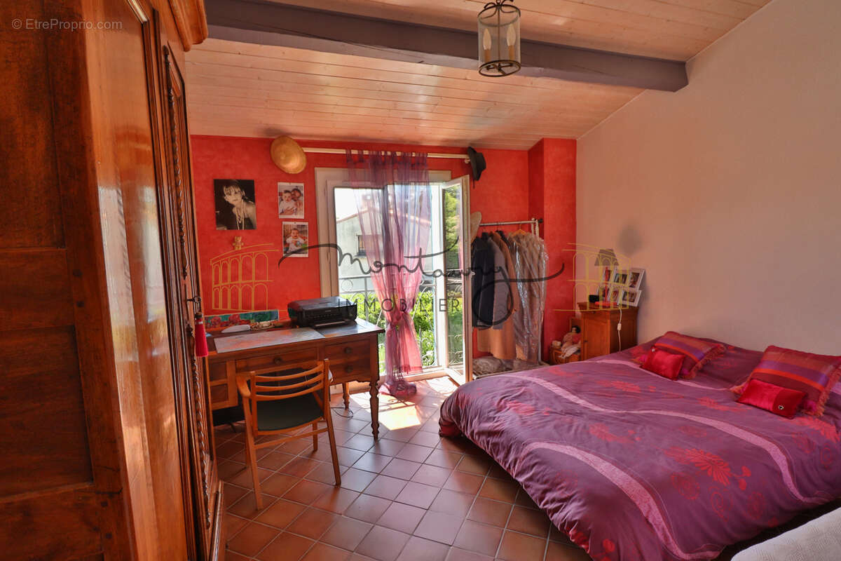 Maison à MILHAUD