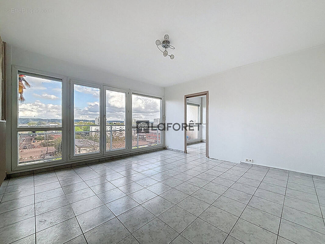 Appartement à LE PETIT-QUEVILLY