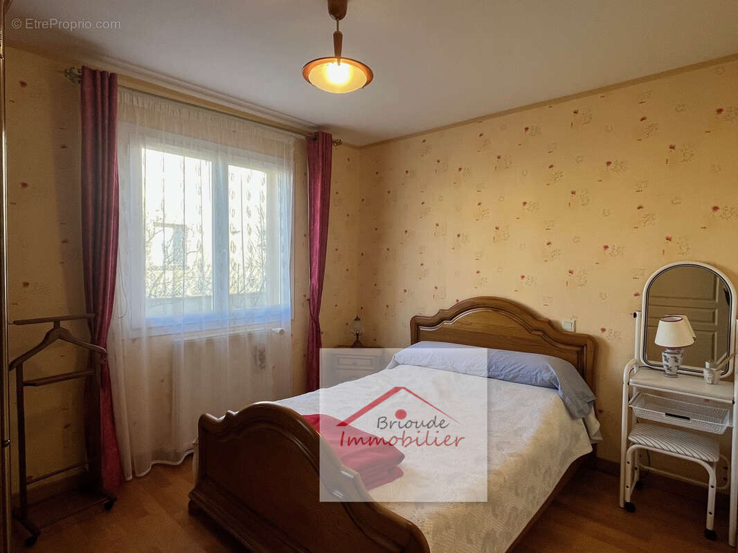 Maison à BRASSAC-LES-MINES