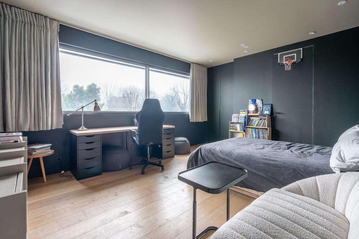 Maison à SAINT-MAUR-DES-FOSSES