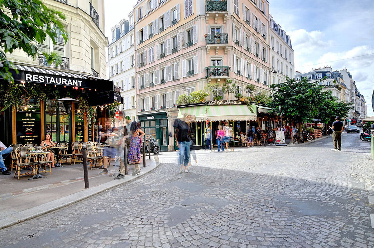 Appartement à PARIS-18E