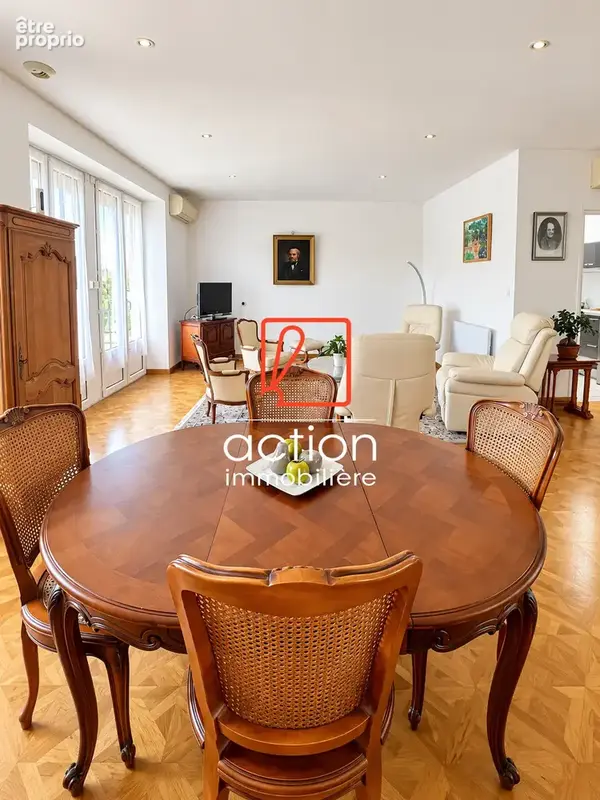 PAIMPOL   Appartement de 160 m2 avec ascenseur privatif et beaux volumes - photo 3