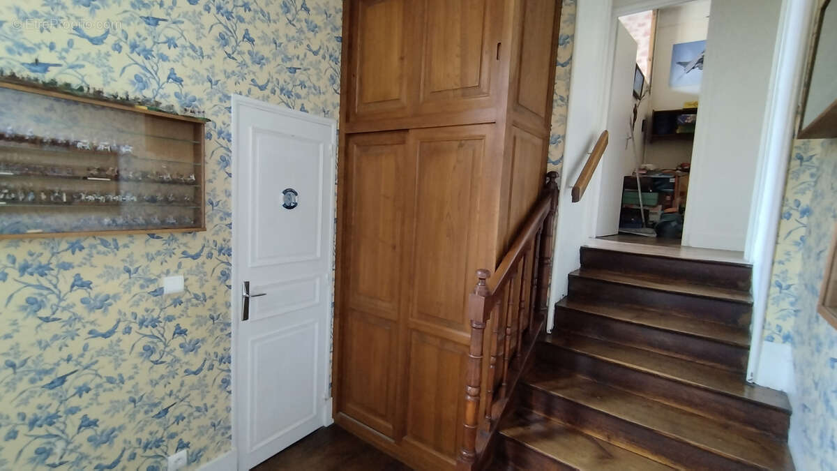 Maison à CEAUX-EN-COUHE