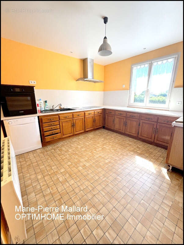 Maison familiale de 6 pièces THAURON (23) - photo 31