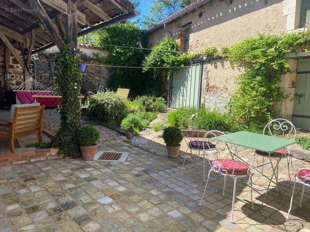 Maison à L&#039;ISLE-JOURDAIN