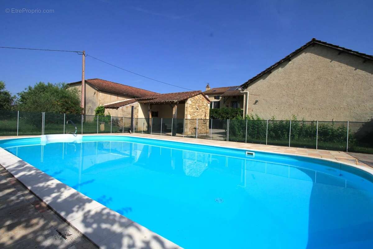 Maison à PUY-L'EVEQUE