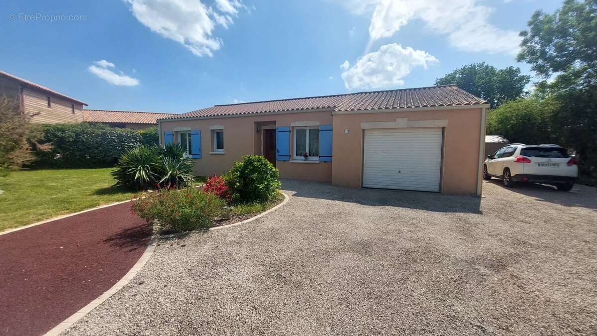 Maison de plain pied à Chiché - photo 2