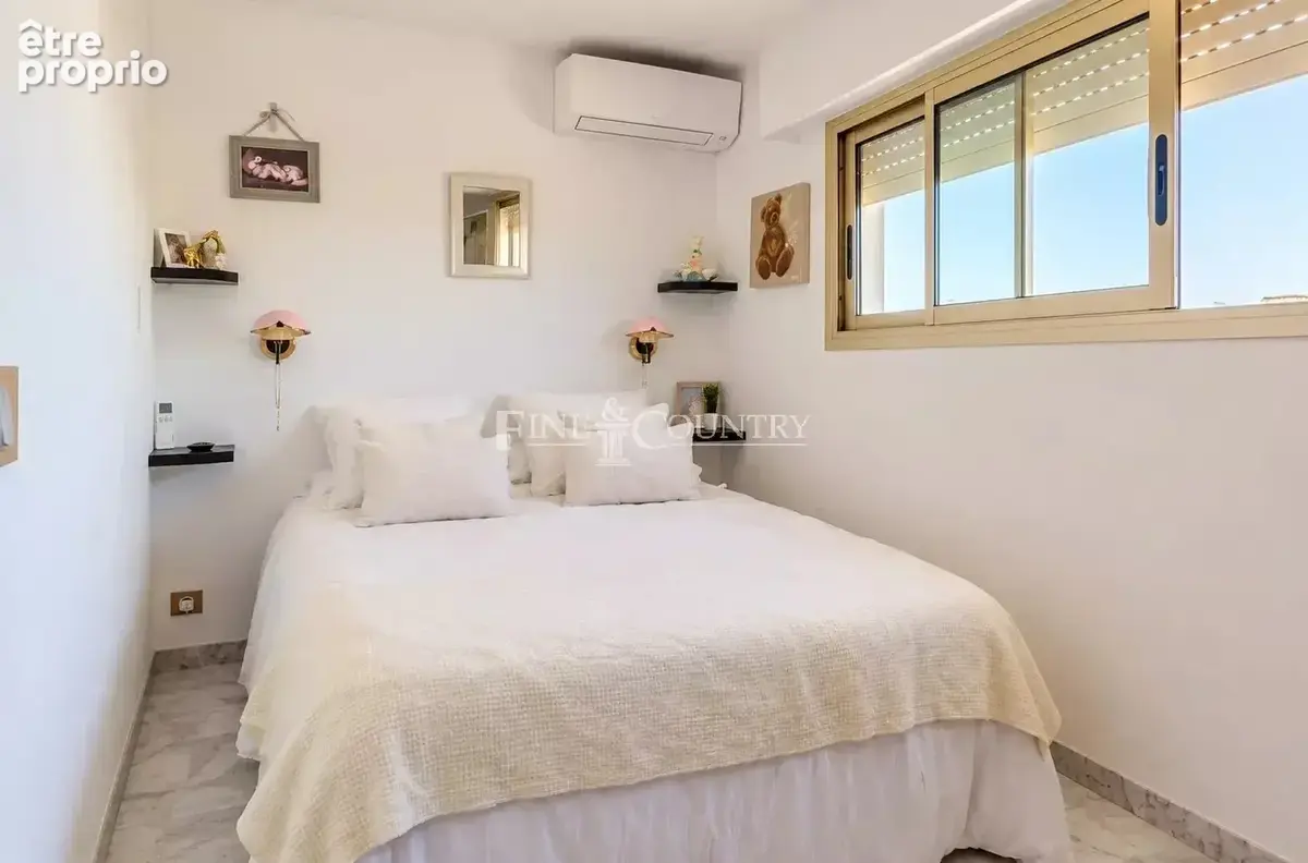 Appartement à vendre Juan les Pins - Face mer - photo 8