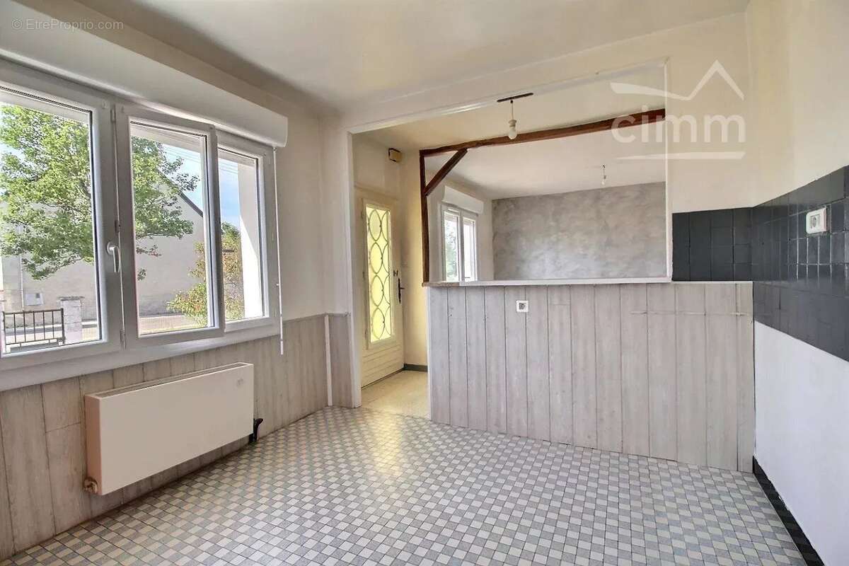 Maison à BALLAN-MIRE