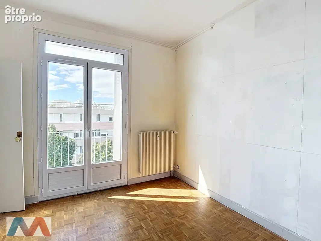 Appartement 6 pièces 103 m² à vendre à Cournon-D'auvergne (63800) - photo 4