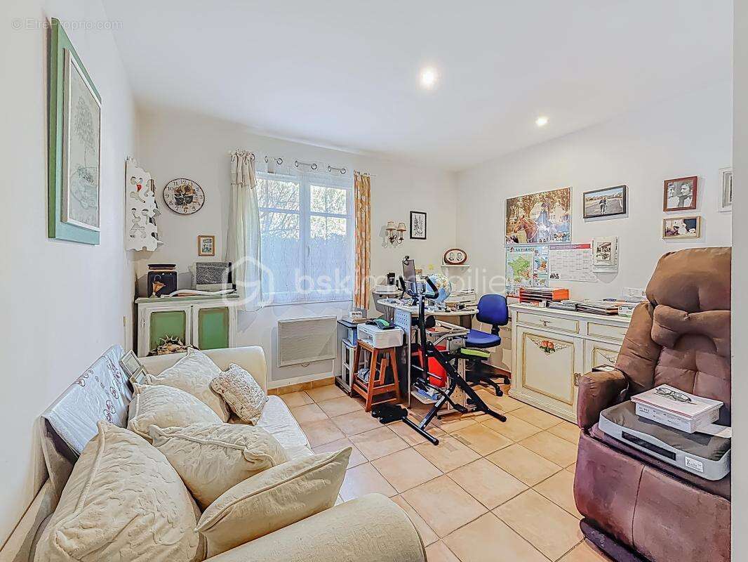 Maison à VILLEVEYRAC