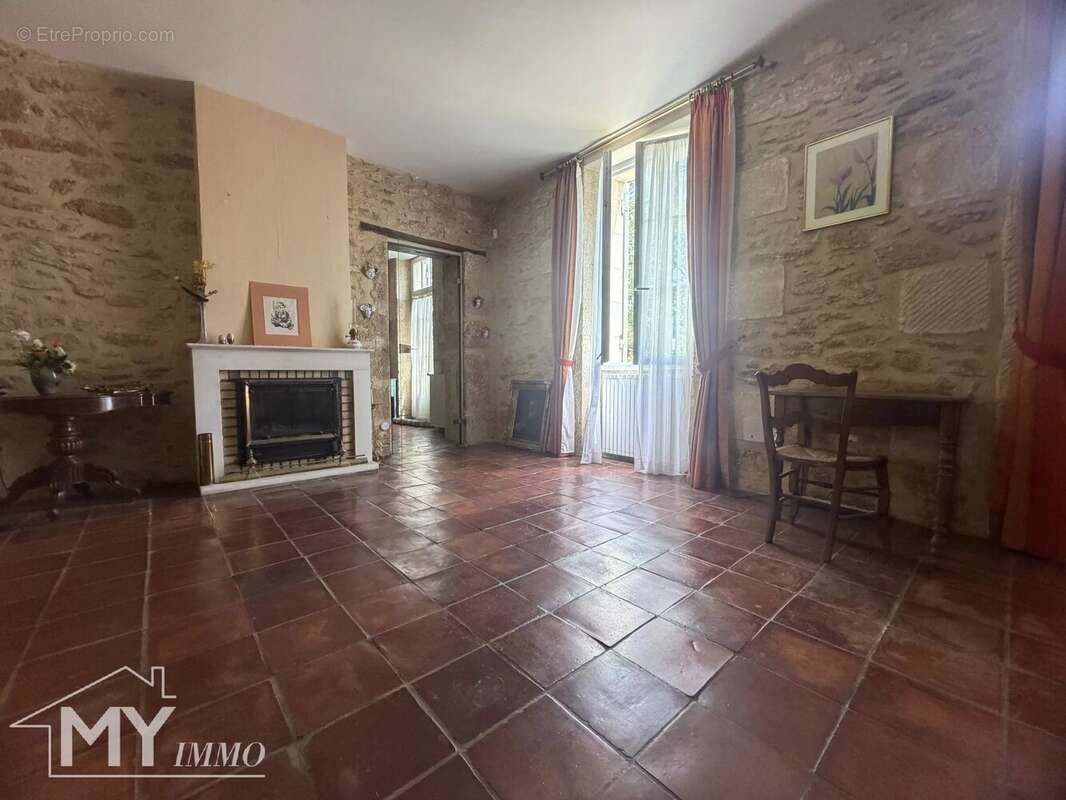 Maison à GORNAC