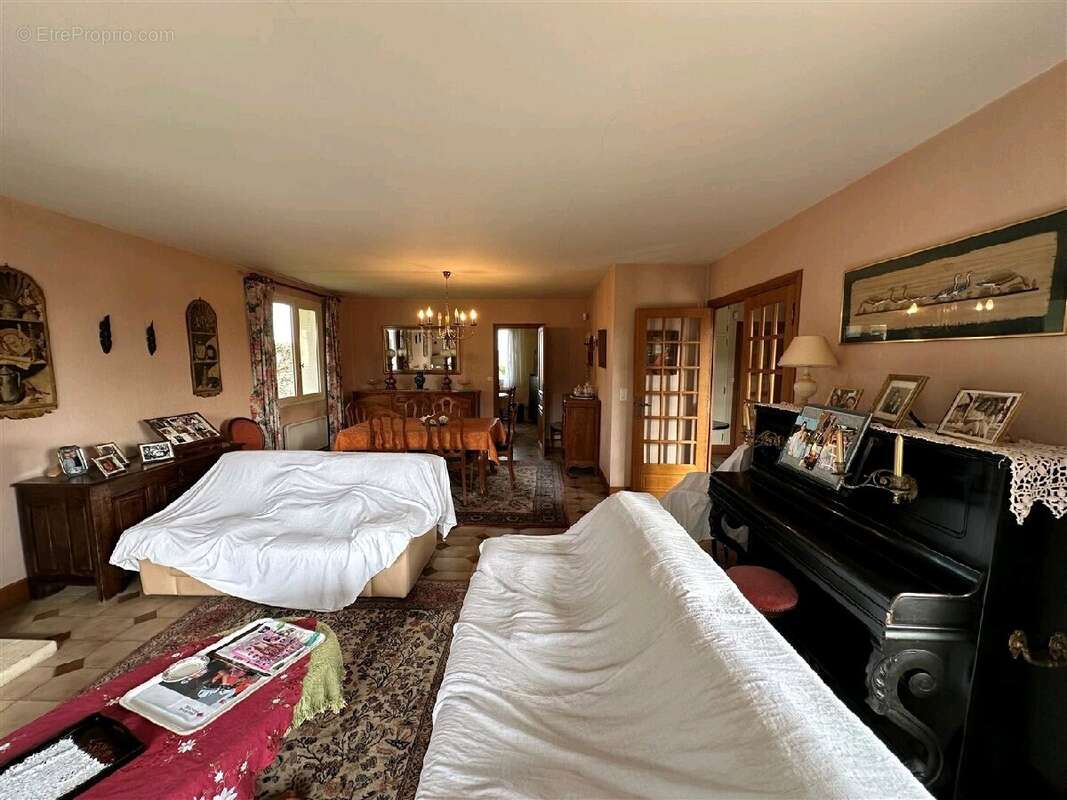 Maison à CHATEAUNEUF-EN-THYMERAIS