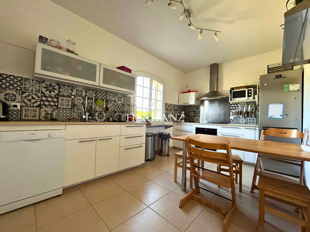 Maison à RAUZAN
