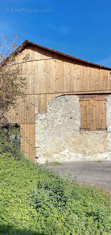 Maison à DURBAN-SUR-ARIZE
