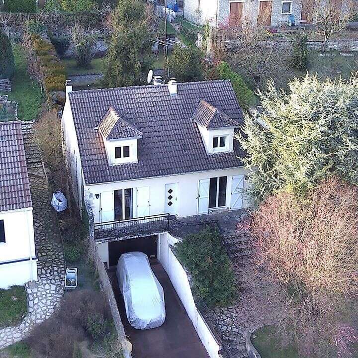 Maison à GUILLERVAL