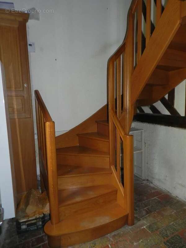 Maison à SAINT-PIERRE-SUR-DIVES