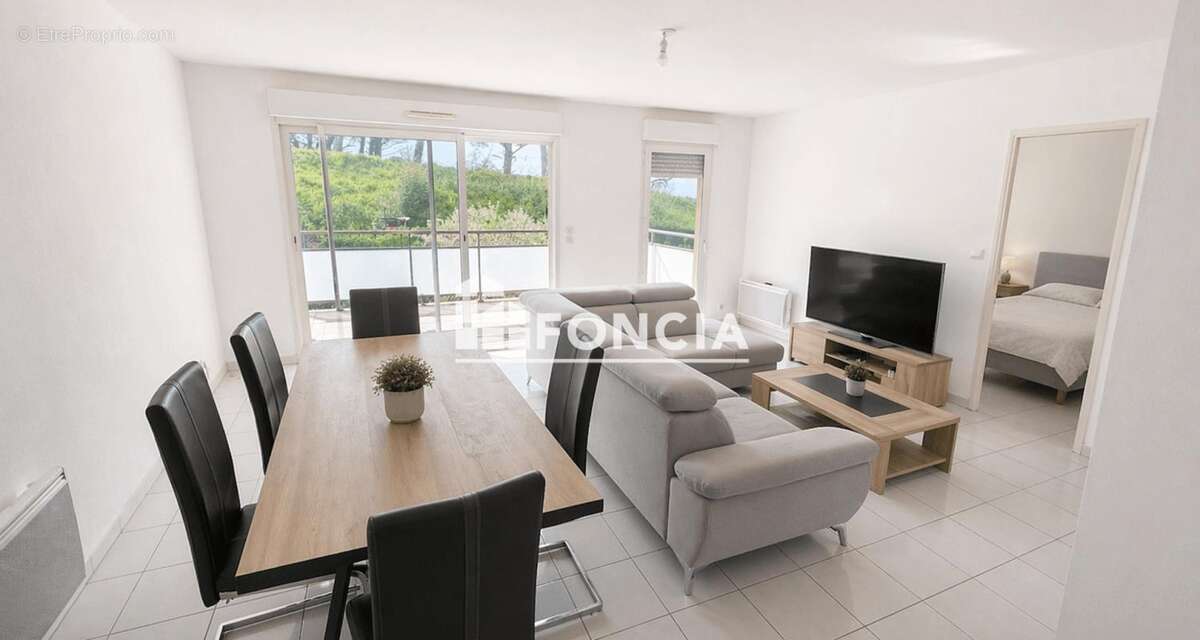 Appartement à FREJUS