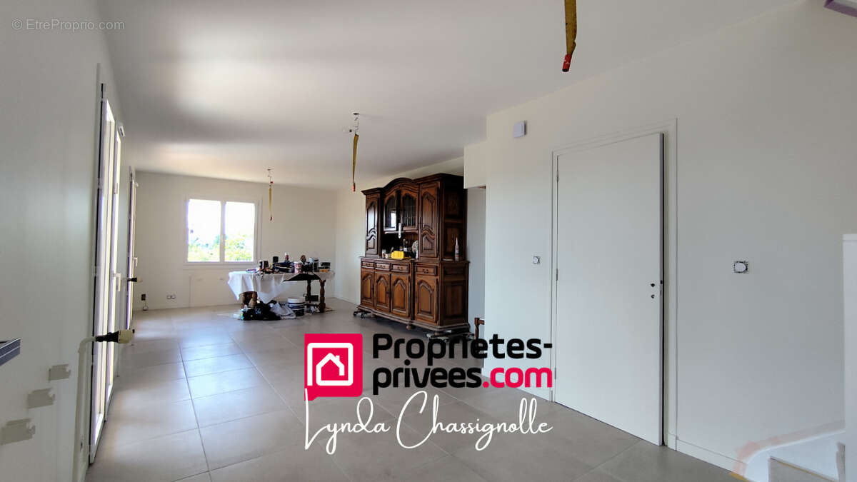 Maison à SAINT-SYMPHORIEN-DE-LAY