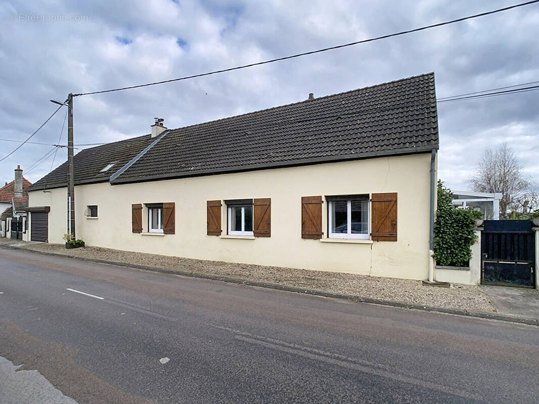 Maison à SEURRE