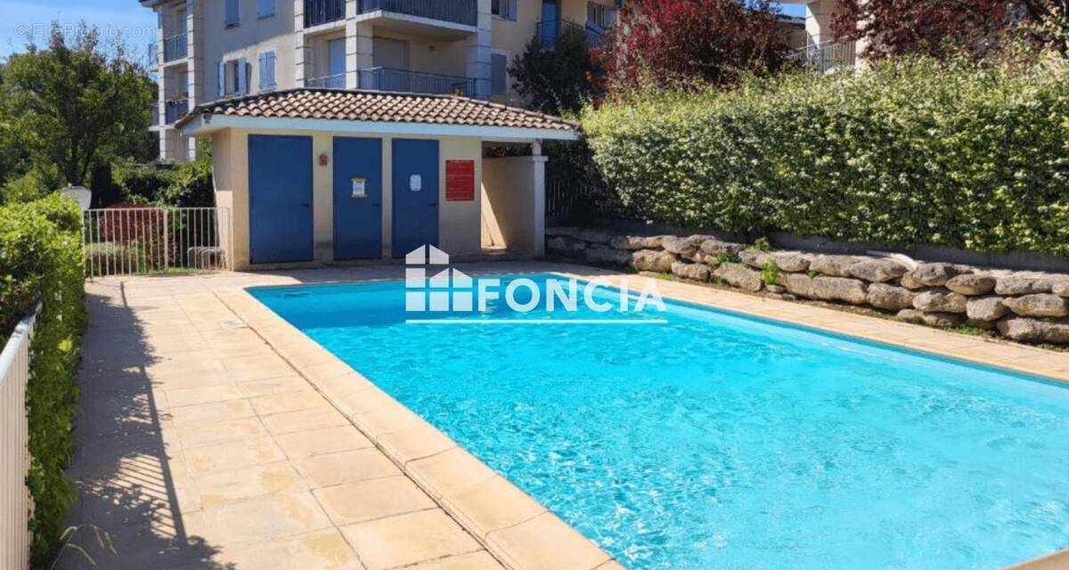 Appartement à UZES