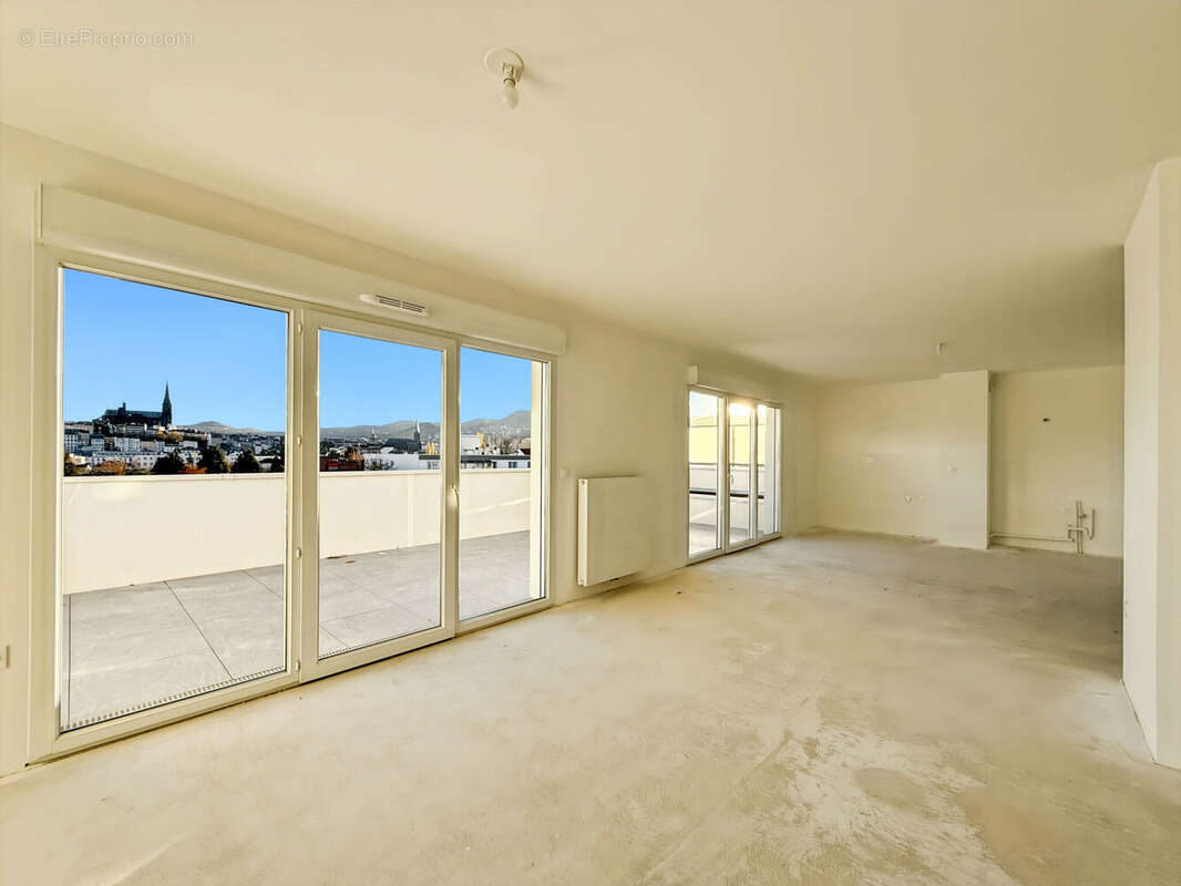 Photo 2 - Appartement à CLERMONT-FERRAND