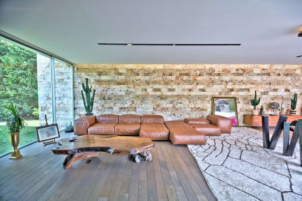 Christine &amp; Marc Stanord Palmer Immobilier - Maison à BIEVRES