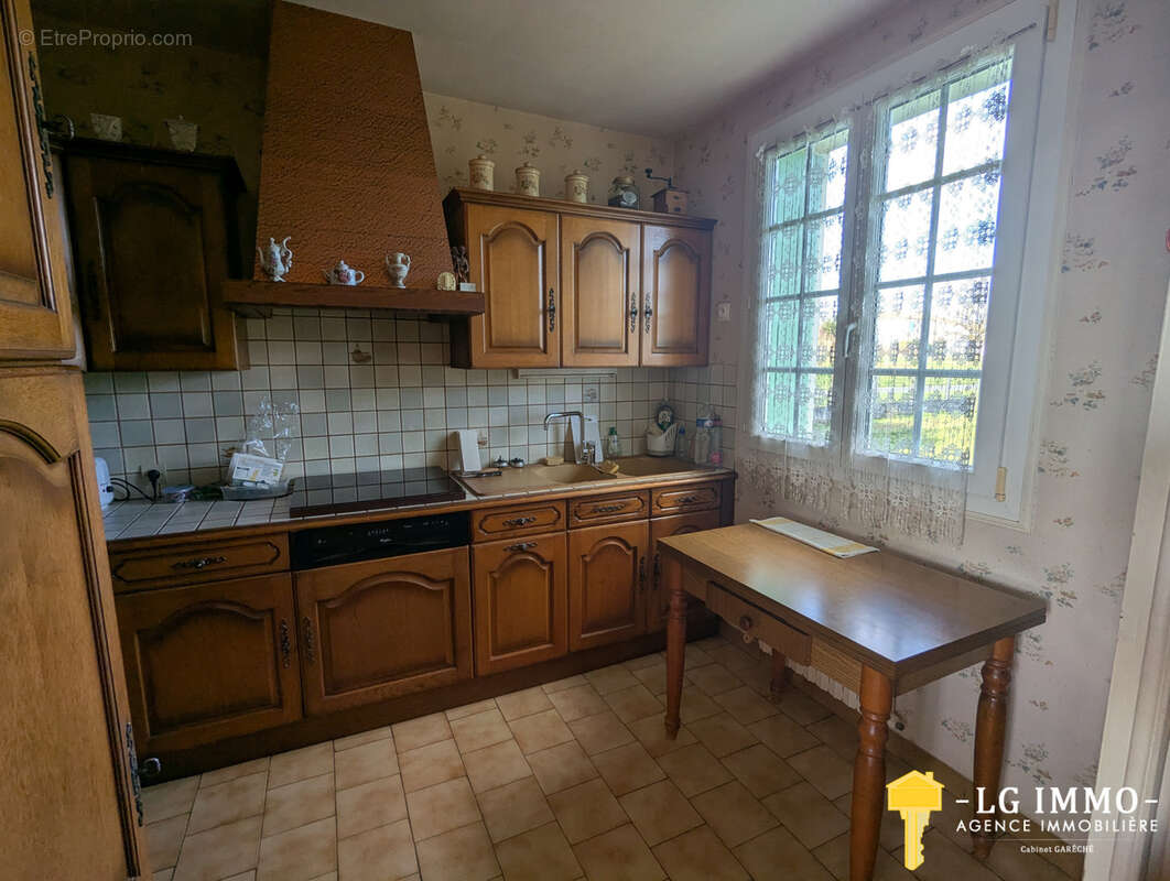 Maison à MOSNAC