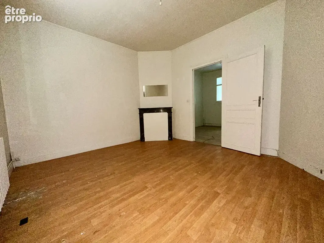 Immeuble 102m² à tours - photo 2